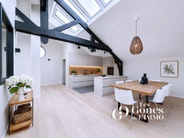CRAPONNE CENTRE EXCEPTIONNEL LOFT DE 113 m2 TERRASSE TR