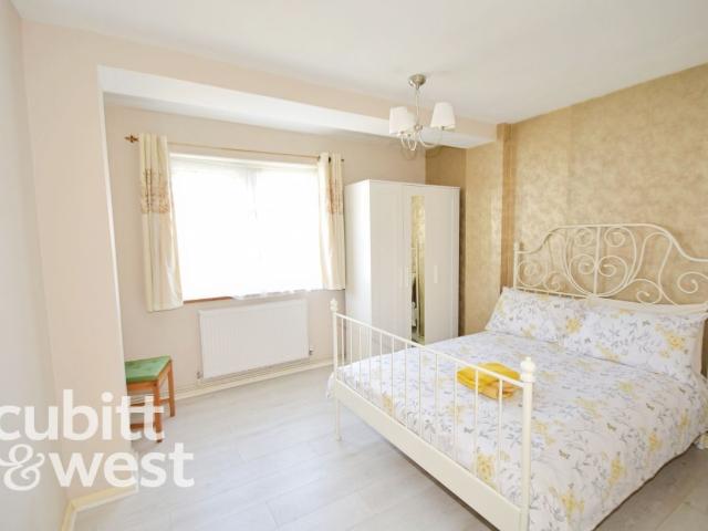 Crasswell Street, Portsmouth PO1, 4 bed flat to rent, £2,100 pcm | PrimeLocation