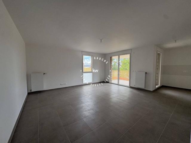 CRETEIL: appartement Duplex T4 84 m² à louer