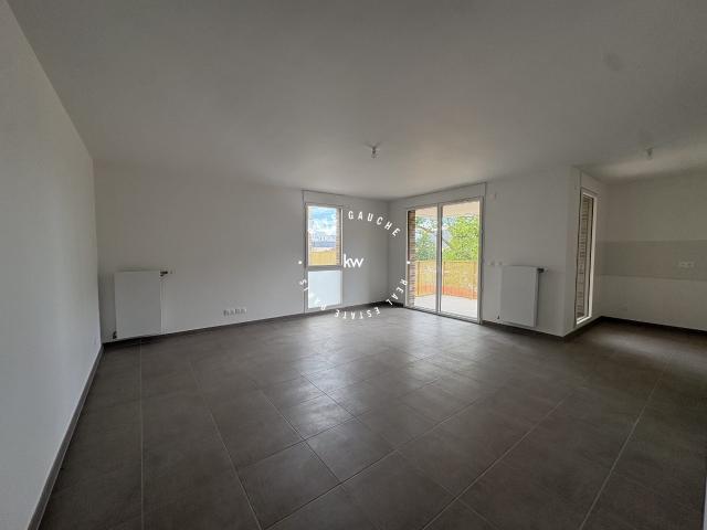 CRETEIL: appartement F5 108 m² à louer