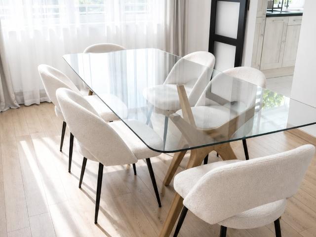 CRÉTEIL SPACIEUX APPARTEMENT 4 PIÈCES DE 105 M2 AVEC PARKING ET CAVE