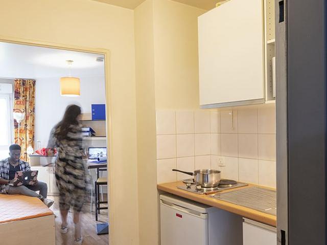 Creteil, 9 avenue F.Mitterrand, 94000 Creteil