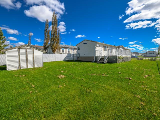 Crew H 148 3 Bedroom Apartment for Rent at 589 Stewart St, County Of Grande Prairie No. 1, AB T8W 5K5