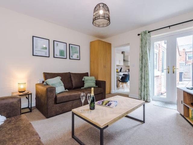 Crewe CW2, 1 bed flat to rent, £2,040 pcm | PrimeLocation