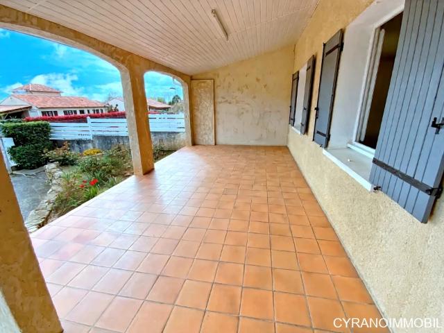 CREYSSE Maison 4 chambres Garage Piscine