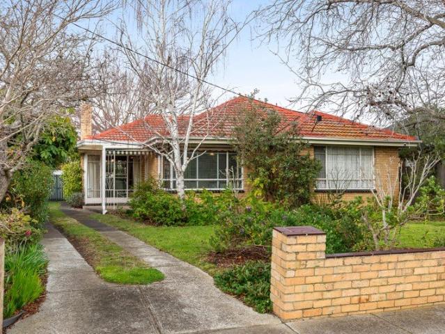Cream Brick Classic at a Tightly Held Address