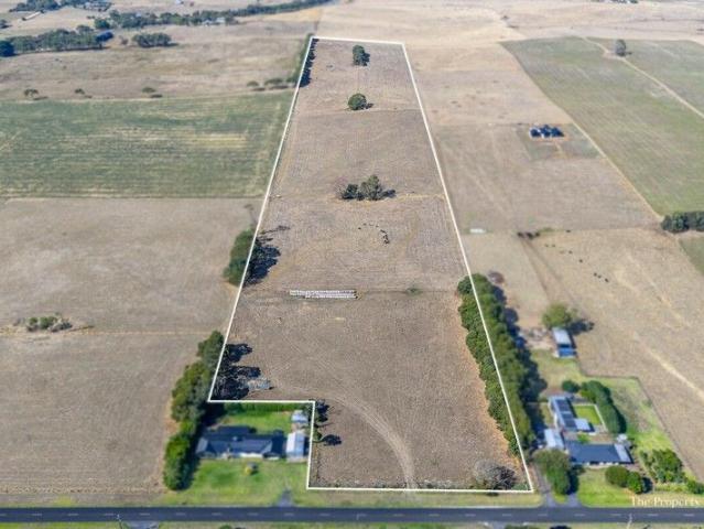 Create The Rural Lifestyle You've Always Wanted!