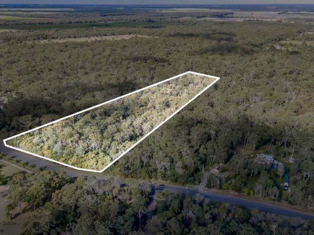 Create Your Dream Coastal Escape on 2.04 Hectares