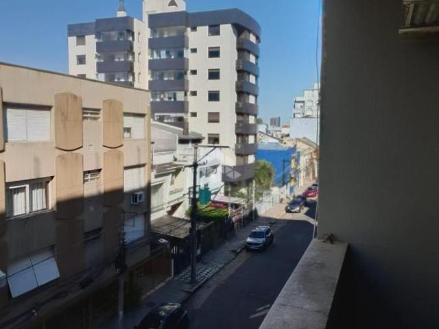 Crédito Real Vende apartamento de 2 dormitórios em frente à Redenção
