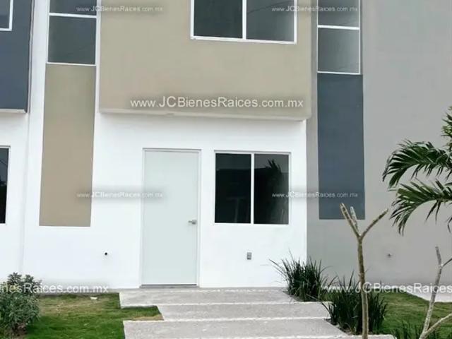Créditos bienvenidos: Tu casa de 3 Recámaras cerca de todo. ¡Aceptamos Infonavit! en Veracruz