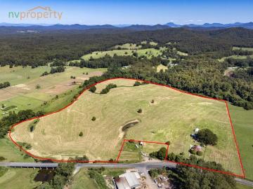 Creek Front Pastural Land