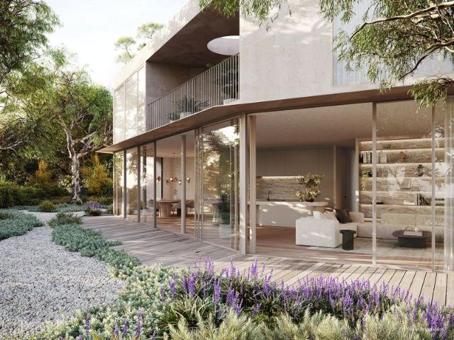 Creek front Resort Style House