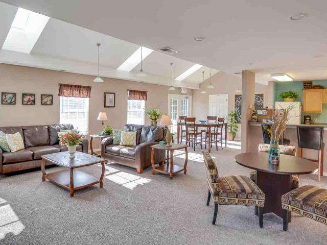 Creekpointe Apartments 3 Bedroom Apartment for Rent at 14600 Creekpointe Cir, Midlothian, VA 23114