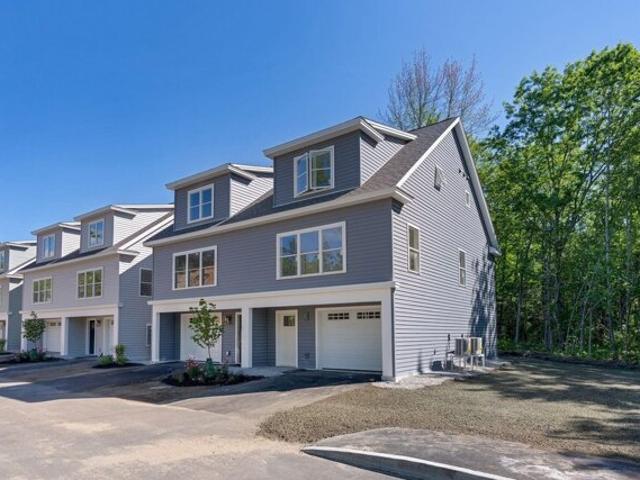 Creekside Ct Unit,kennebunk, Home For Sale
