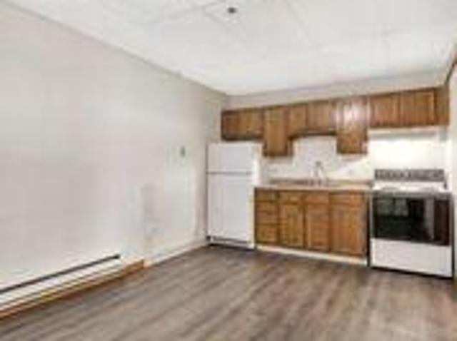 Creekside Apartments Olivet HS, LLC 1 Bedroom Apartment for Rent at 350 Church St, Olivet, MI 49076