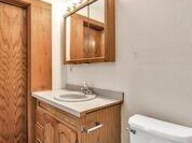 Creekside Apartments Olivet HS, LLC 2 Bedroom Apartment for Rent at 350 Church St, Olivet, MI 49076