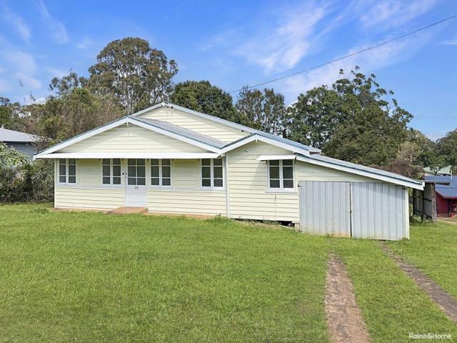 Creekside Living Within Walking Distance to Town