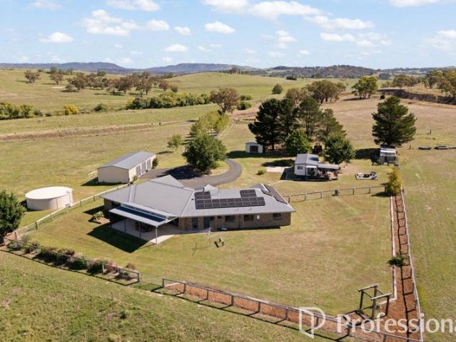 Creekside The Ultimate Lifestyle Retreat on 13 Acres