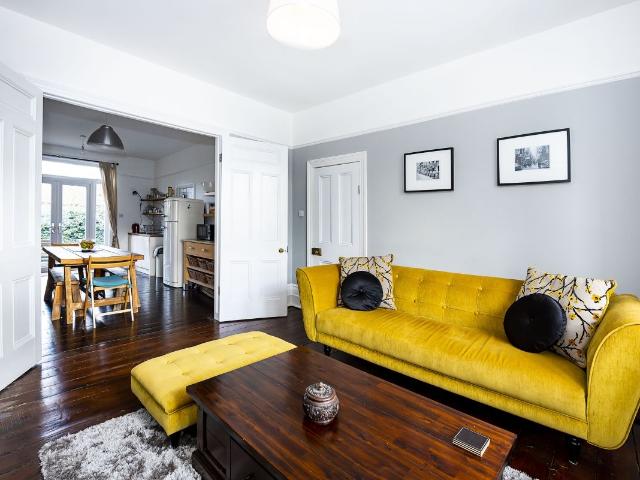 Creffield Road, London W3, 2 bed flat to rent, £3,450 pcm | PrimeLocation