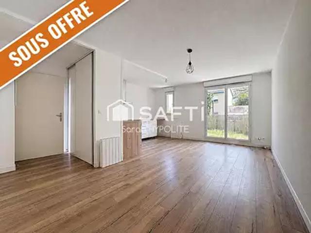 Créon 33670 Achat / Vente appartement 2 pièces t2 terrasse parking