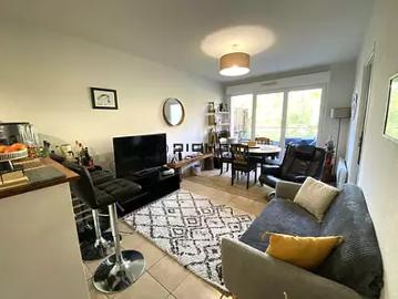 Créon 33670 Achat / Vente appartement 2 pièces t2 au dernier étage parking