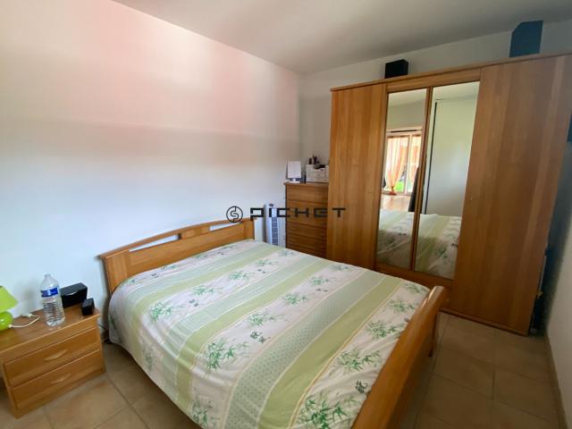 CREON T3 avec balcon 12m2 et deux parkings LIBRE 12/2026