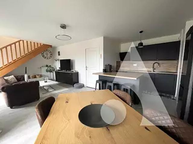 Crépy en Valois 60800 Achat / Vente appartement 3 pièces t3 balcon