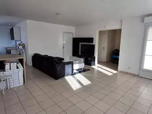 Crépy en Valois 60800 Achat / Vente appartement 3 pièces t3 parking