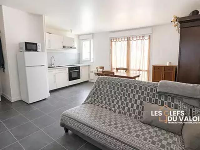 Crépy en Valois 60800 Achat / Vente appartement 1 pièce t1 parking