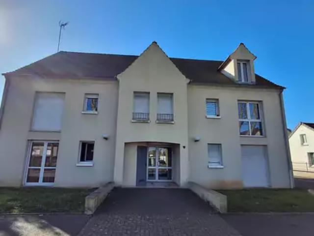 Crépy en Valois 60800 Achat / Vente appartement 1 pièce t1 parking