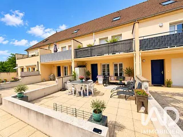Crépy en Valois 60800 Achat / Vente appartement 2 pièces t2 terrasse parking