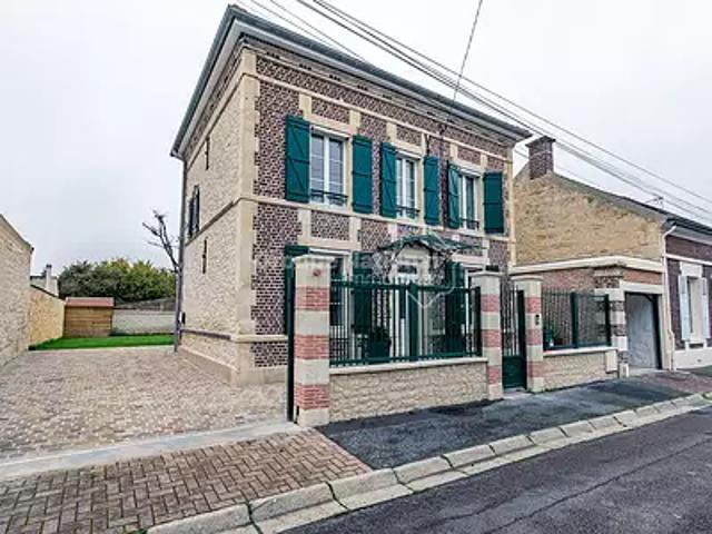 Crépy en Valois 60800 Achat / Vente maison 6 pièces t6 cave parking