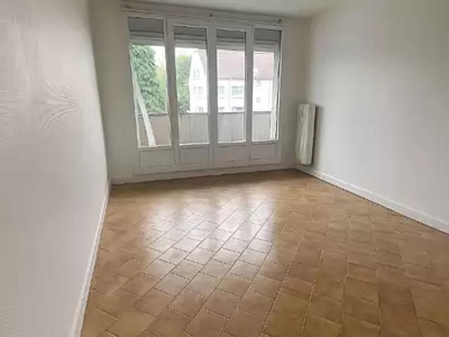 Crépy en Valois 60800 Location appartement 3 pièces t3