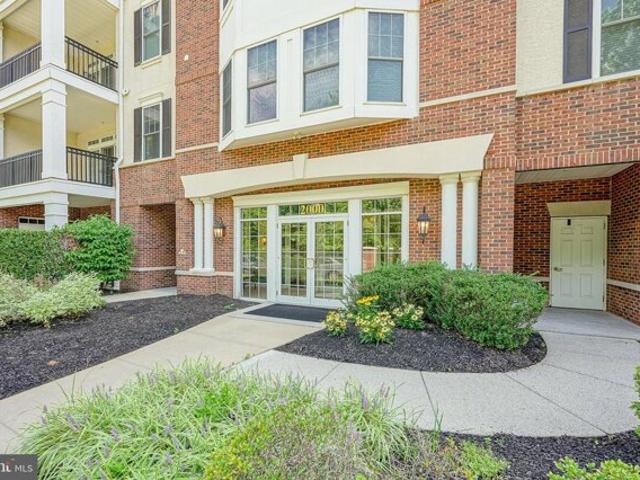Crescent Way, Cherry Hill, Condo For Sale