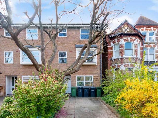 Crescent Way, London SE4 6 bed house to rent £6,000 pcm £1,385 pw