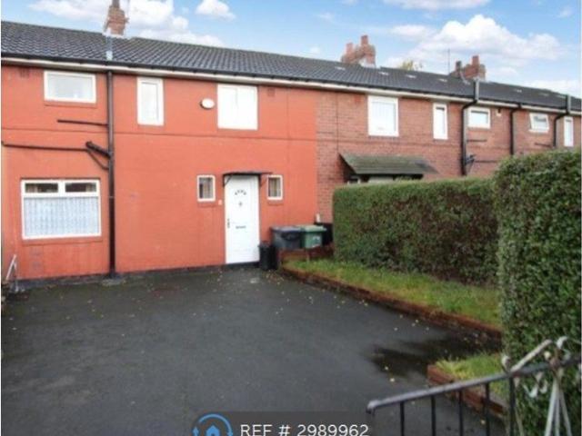 Crescent Avenue, Leeds LS26, 3 bed terraced house to rent, £1,115 pcm | PrimeLocation