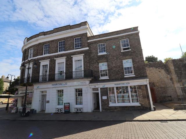 Crescent House, 29 Angel Hill, Bury St Edmunds IP33, 1 bed flat to rent, £950 pcm | PrimeLocation