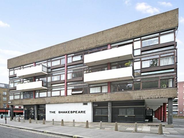 Crescent House, Golden Lane, City Of London EC1Y, 2 bed flat to rent, £3,198 pcm | PrimeLocation