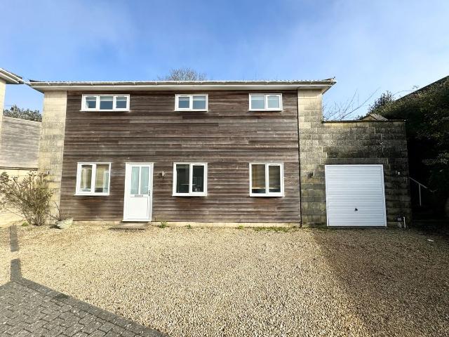 Crescent Place Mews, Bath BA2, 3 bed detached house to rent, £2,100 pcm | PrimeLocation