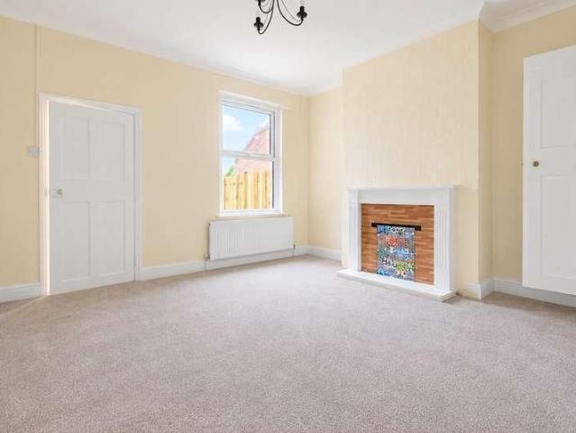 Crescent Road, NG16