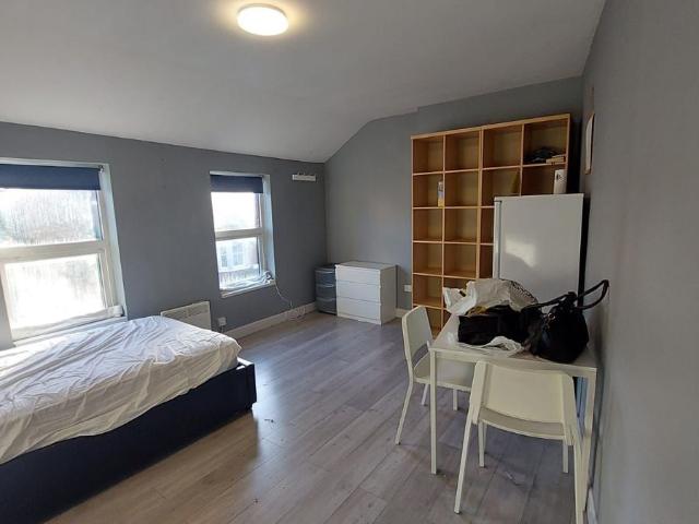 Crescent Road, Oxford OX4, 1 bed flat to rent, £1,150 pcm | PrimeLocation