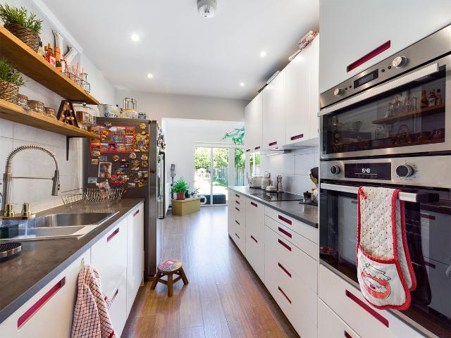 Crescent Road, East Barnet EN4, 4 bed semi detached house to rent, £3,350 pcm | PrimeLocation