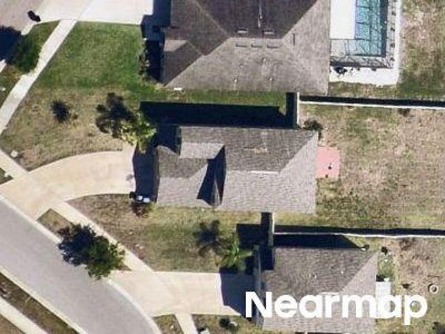 Crescent Rock Dr