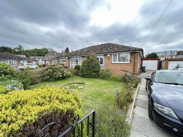 Creskeld Way, Allerton, Bradford BD15, 2 bed bungalow to rent, £1,100 pcm | PrimeLocation