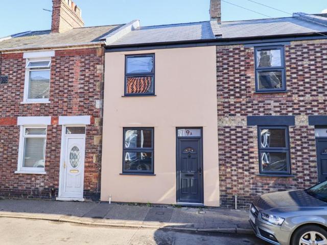 Cresswell Street, King's Lynn 2 bed terraced house to rent £950 pcm £219 pw