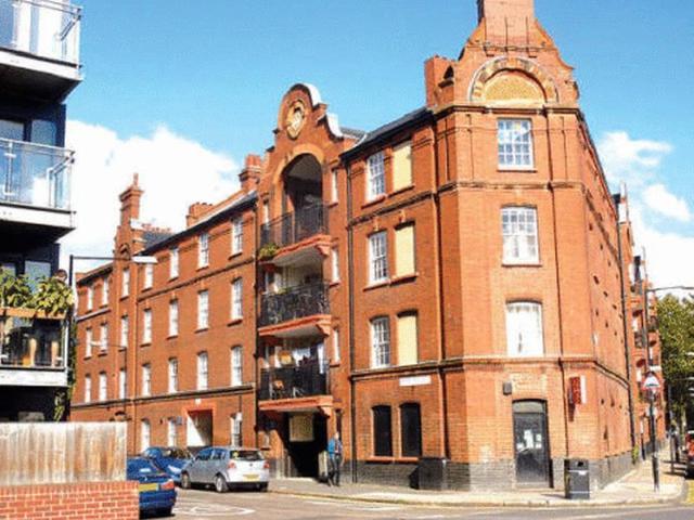 Cressy House, Hannibal Road, Stepney E1, 1 bed flat to rent, £1,800 pcm | PrimeLocation