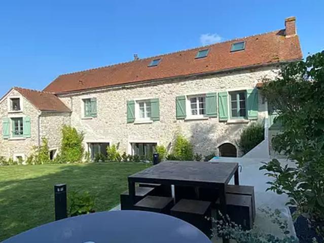 Crespières 78121 Location maison 7 pièces t7 au dernier étage