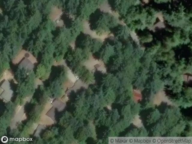Crest Ln SE