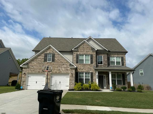 Crestbrook Ln