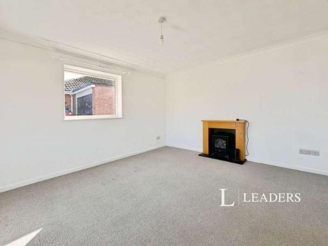 Crestview Drive, Lowestoft, NR32